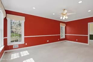 9 Eastbrook Ln, Pittsfield, MA 01201 - Photo 17