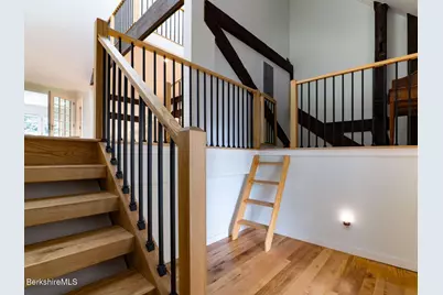 160 High St, Lee, MA 01238 - Photo 27
