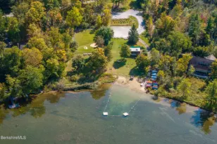 22 Mahkeenac Heights Rd, Stockbridge, MA 01262 - Photo 55