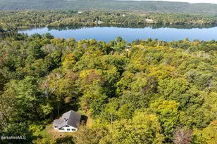 22 Mahkeenac Heights Rd, Stockbridge, MA 01262 - Photo 53