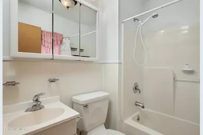 93 North St, North Adams, MA 01247 - Photo 27