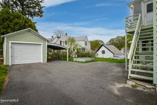 93 North St, North Adams, MA 01247 - Photo 37