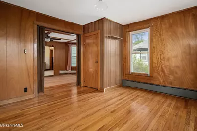 93 North St, North Adams, MA 01247 - Photo 15