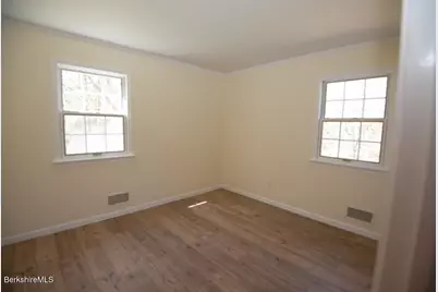 98 N Rd, Monroe, MA 01350 - Photo 17