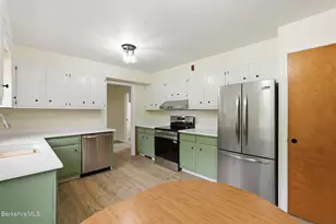 98 N Rd, Monroe, MA 01350 - Photo 15