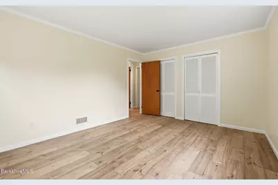 98 N Rd, Monroe, MA 01350 - Photo 17