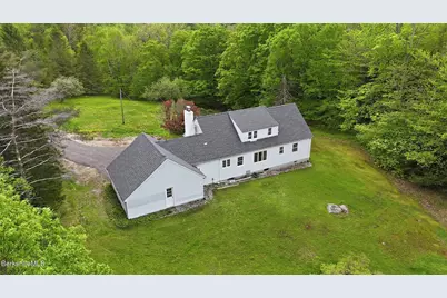 98 N Rd, Monroe, MA 01350 - Photo 5