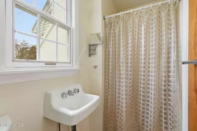 98 N Rd, Monroe, MA 01350 - Photo 21