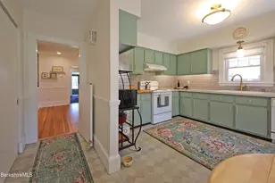 25 Taylor St, Pittsfield, MA 01201 - Photo 13