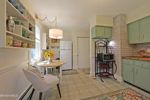 25 Taylor St, Pittsfield, MA 01201 - Photo 11