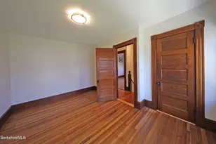 25 Taylor St, Pittsfield, MA 01201 - Photo 21