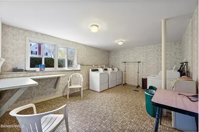 108 E Housatonic St #7, Pittsfield, MA 01201 - Photo 15