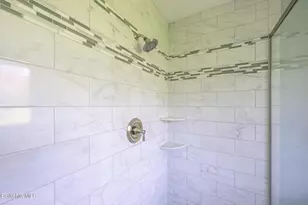 434 Williams St, Pittsfield, MA 01201 - Photo 23
