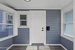 100 Essex St, Pittsfield, MA 01201 - Photo 23
