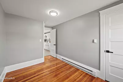 100 Essex St, Pittsfield, MA 01201 - Photo 43