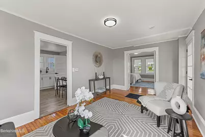 100 Essex St, Pittsfield, MA 01201 - Photo 13