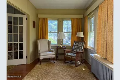 39 Castle St, Great Barrington, MA 01230 - Photo 11