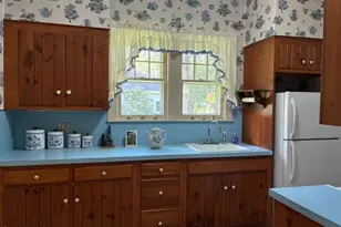 39 Castle St, Great Barrington, MA 01230 - Photo 5