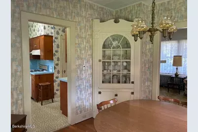 39 Castle St, Great Barrington, MA 01230 - Photo 9