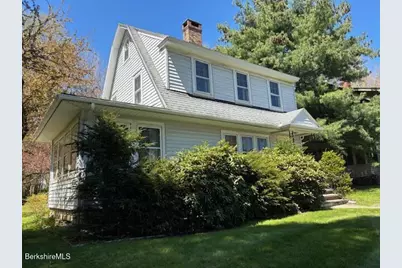 39 Castle St, Great Barrington, MA 01230 - Photo 1