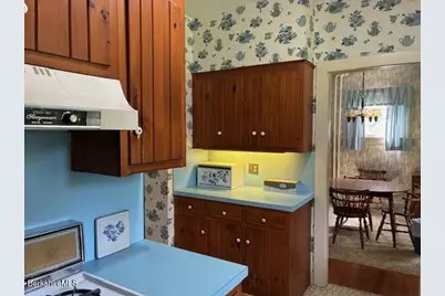 39 Castle St, Great Barrington, MA 01230 - Photo 5