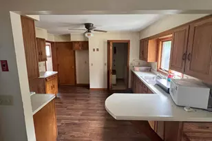 16 Albert St, Adams, MA 01220 - Photo 11