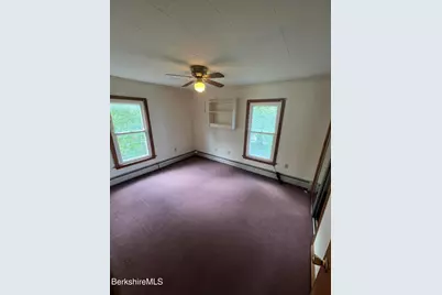 16 Albert St, Adams, MA 01220 - Photo 9