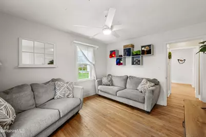 16 Kensington Ave, Pittsfield, MA 01201 - Photo 21