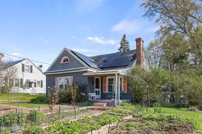 16 Kensington Ave, Pittsfield, MA 01201 - Photo 1