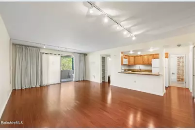 3 Rolling #2, Lenox, MA 01240 - Photo 5