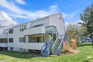3 Rolling, Lenox, MA 01240 - Photo 9