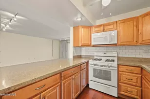 3 Rolling, Lenox, MA 01240 - Photo 3