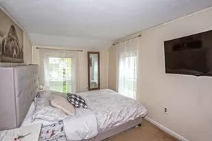 32 Lakeview St, Pittsfield, MA 01201 - Photo 35