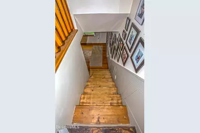 32 Lakeview St, Pittsfield, MA 01201 - Photo 27