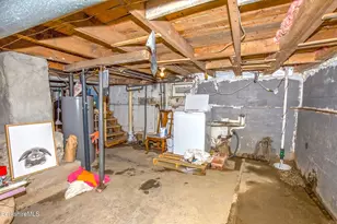32 Lakeview St, Pittsfield, MA 01201 - Photo 47