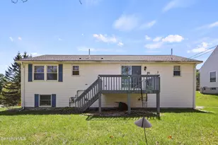 9 Donovan St, Pittsfield, MA 01201 - Photo 27