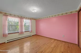 9 Donovan St, Pittsfield, MA 01201 - Photo 17