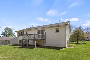 9 Donovan St, Pittsfield, MA 01201 - Photo 23