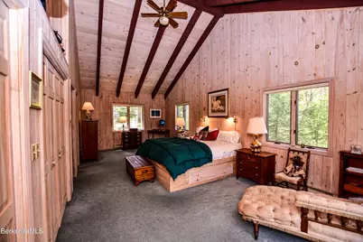 121 Hiawatha Rd, Becket, MA 01223 - Photo 19