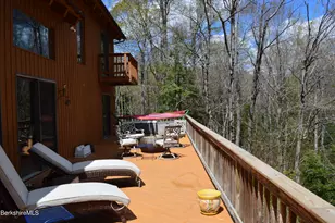 121 Hiawatha Rd, Becket, MA 01223 - Photo 11