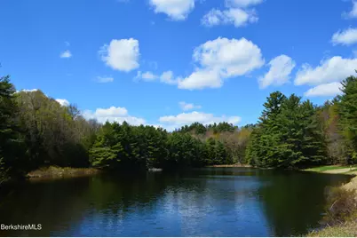 121 Hiawatha Rd, Becket, MA 01223 - Photo 5