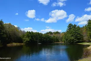 121 Hiawatha Rd, Becket, MA 01223 - Photo 5