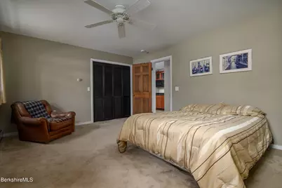 54 Pinehill Ter, North Adams, MA 01247 - Photo 45