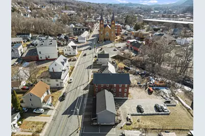 16 & 18 North Summer St, Adams, MA  - Photo 27