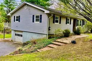 792 East St, Lenox, MA 01240 - Photo 9