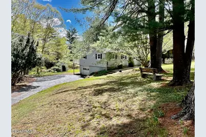 792 East St, Lenox, MA 01240 - Photo 3