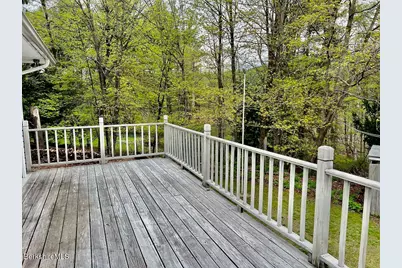 792 East St, Lenox, MA 01240 - Photo 19