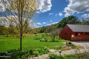 1385 Main St, Williamstown, MA 01267 - Photo 7