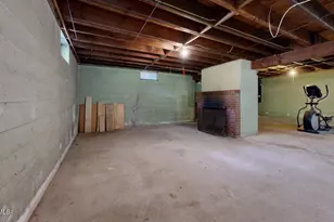 16 Anthony St, Adams, MA 01220 - Photo 25