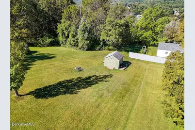 16 Anthony St, Adams, MA 01220 - Photo 29